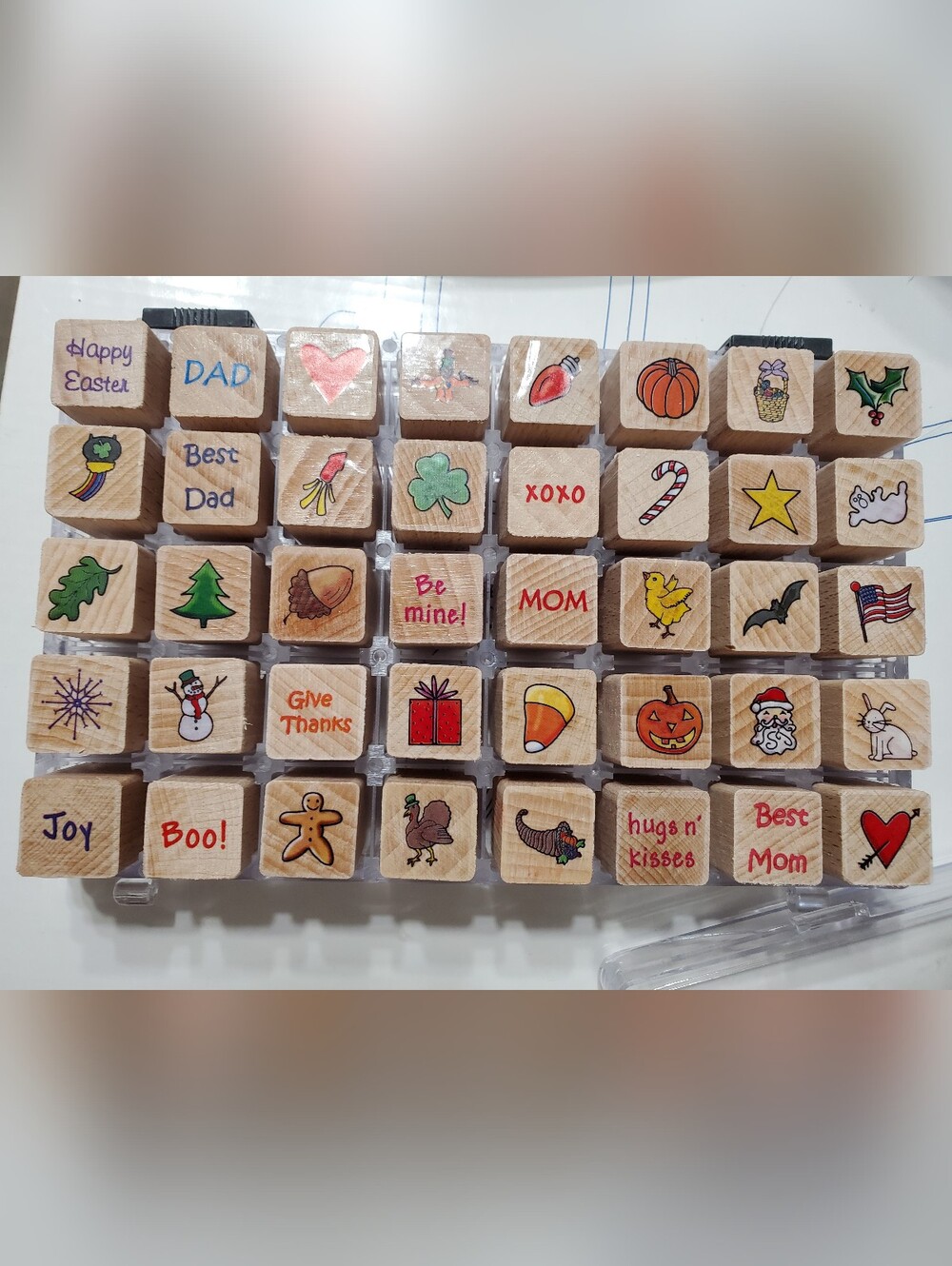 40 Pcs Wooden Holiday and Celebration Stamp Set - Natural